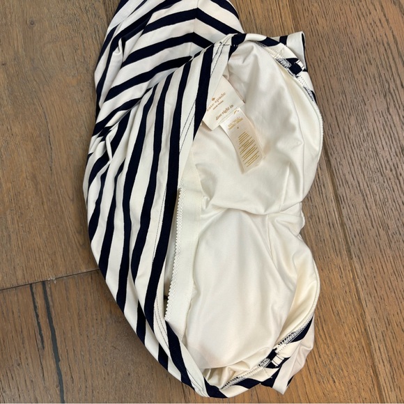 Kate Spade Bandeau One Piece Strapless Swim Suit Navy/White Stripe Medium - Picture 5 of 10